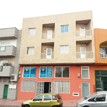 Apartment Victor 25 *