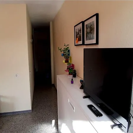 Victor 25 Apartment